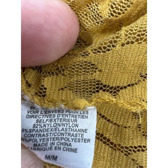 H.I.P. Y2K Vintage Camisole Top Mustard Yellow Dark Lace Boho Fairy Grunge Sz M - Picture 7 of 8